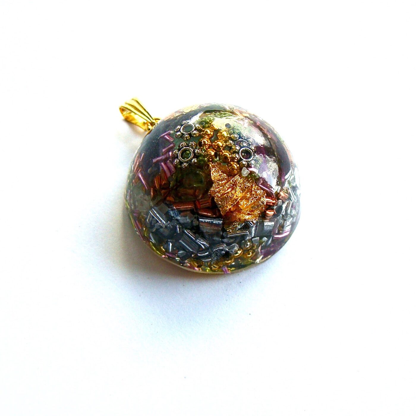 Pendentif orgonite demi-sphère fluorite
