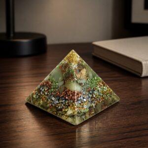 Orgonite pyramide jade