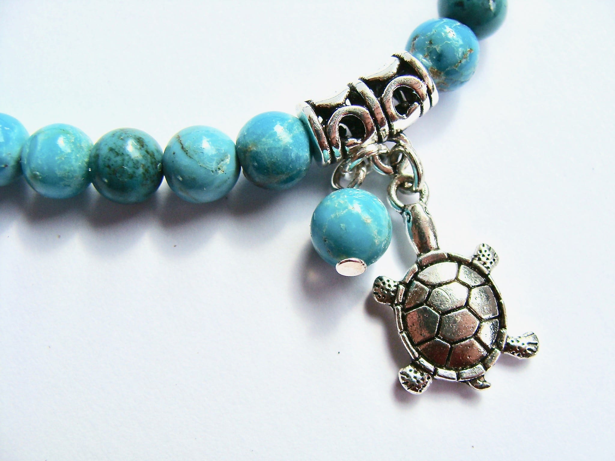 Bracelet Argenté Avec Turquoises Véritables - NEUF