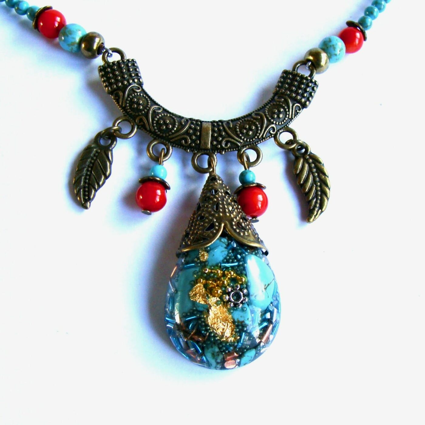 Collier orgonite goutte décor Tibet turquoise
