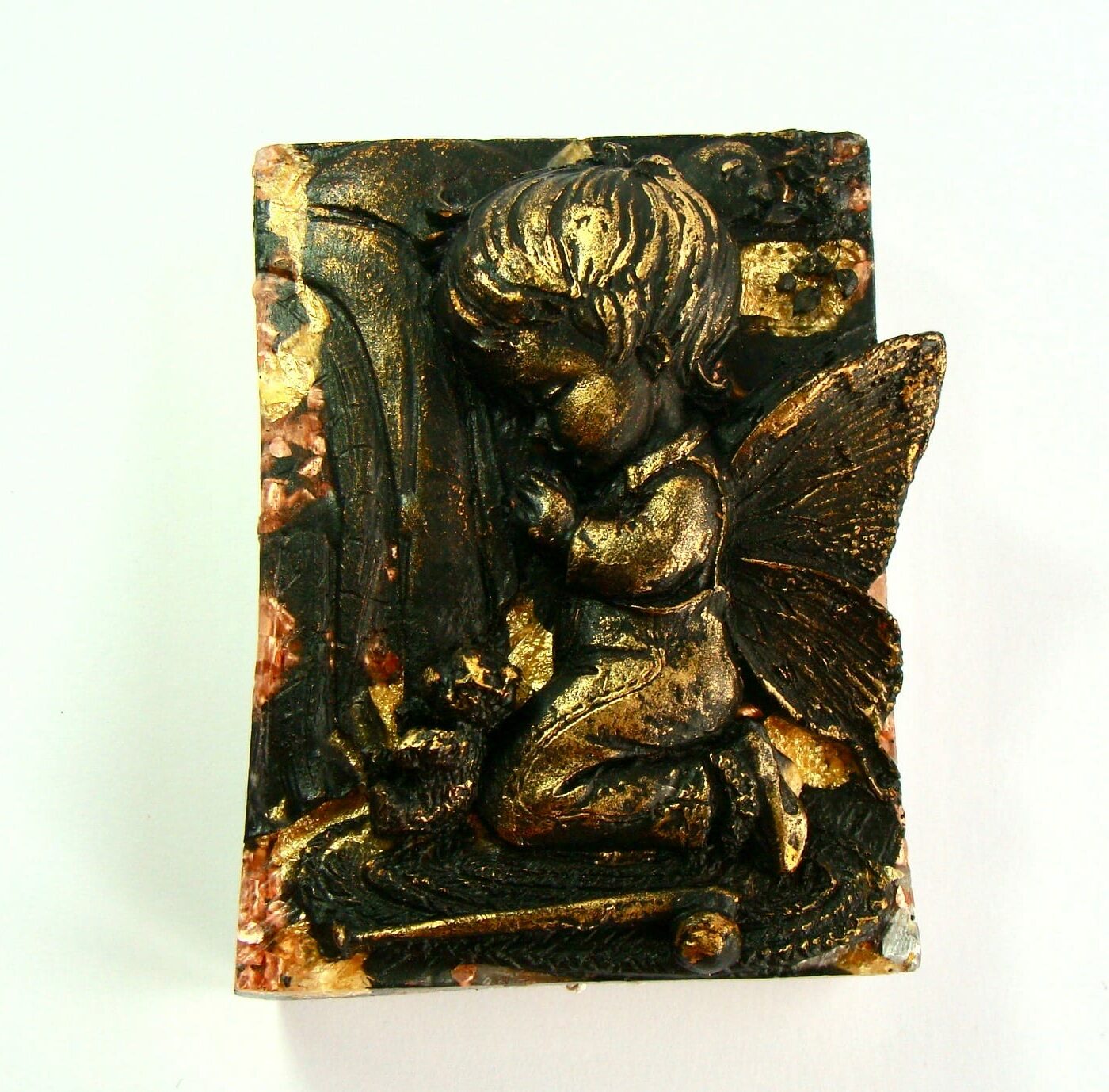 Orgonite bas-relief ange shungite