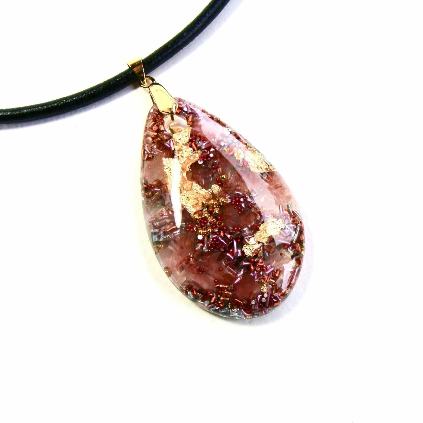 Pendentif orgonite galet goutte quartz cerise