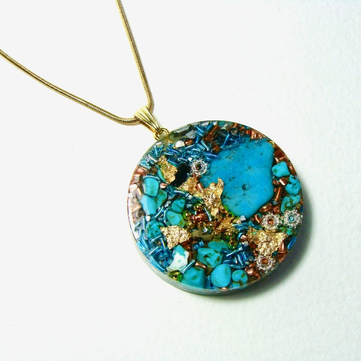 Pendentif orgonite rond turquoise
