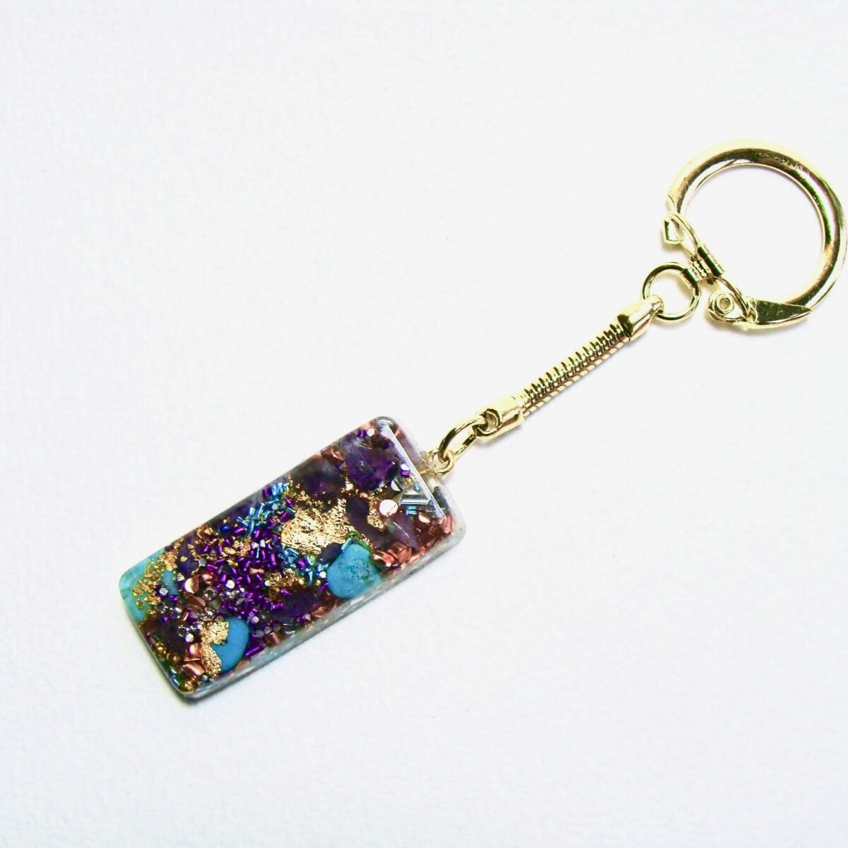 Porte-clés orgonite rectangle turquoise améthyste