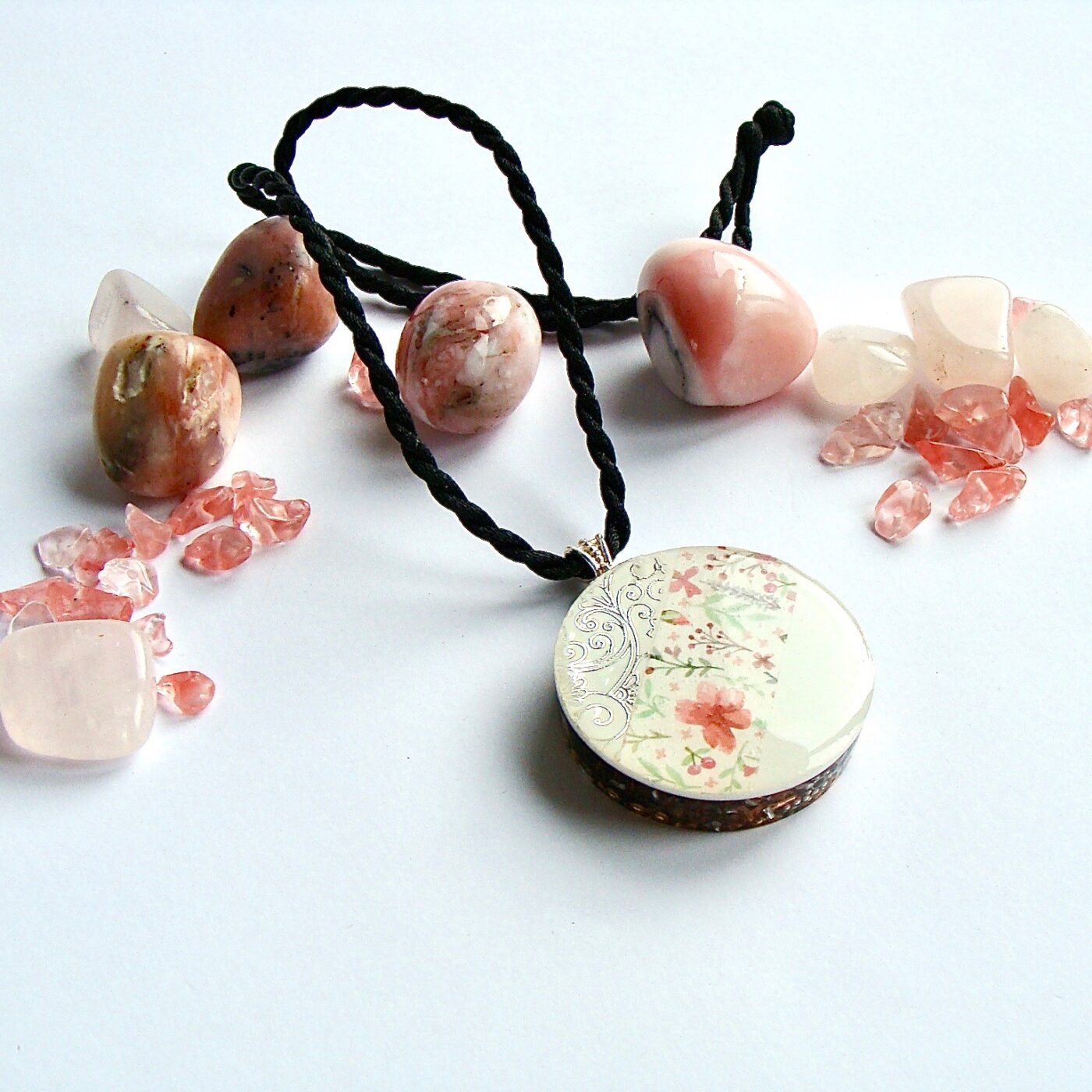 Pendentif orgonite fleur shungite