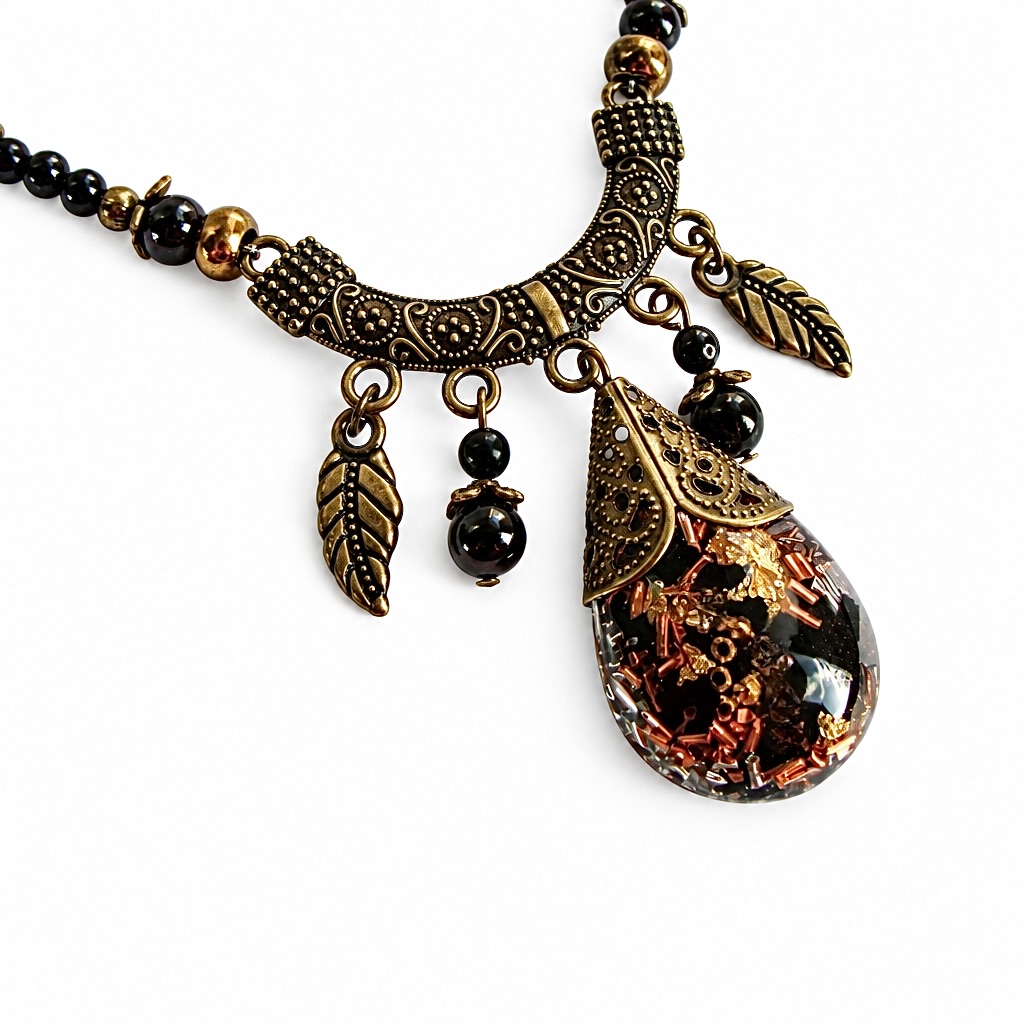 Collier orgonite goutte Tibet shungite