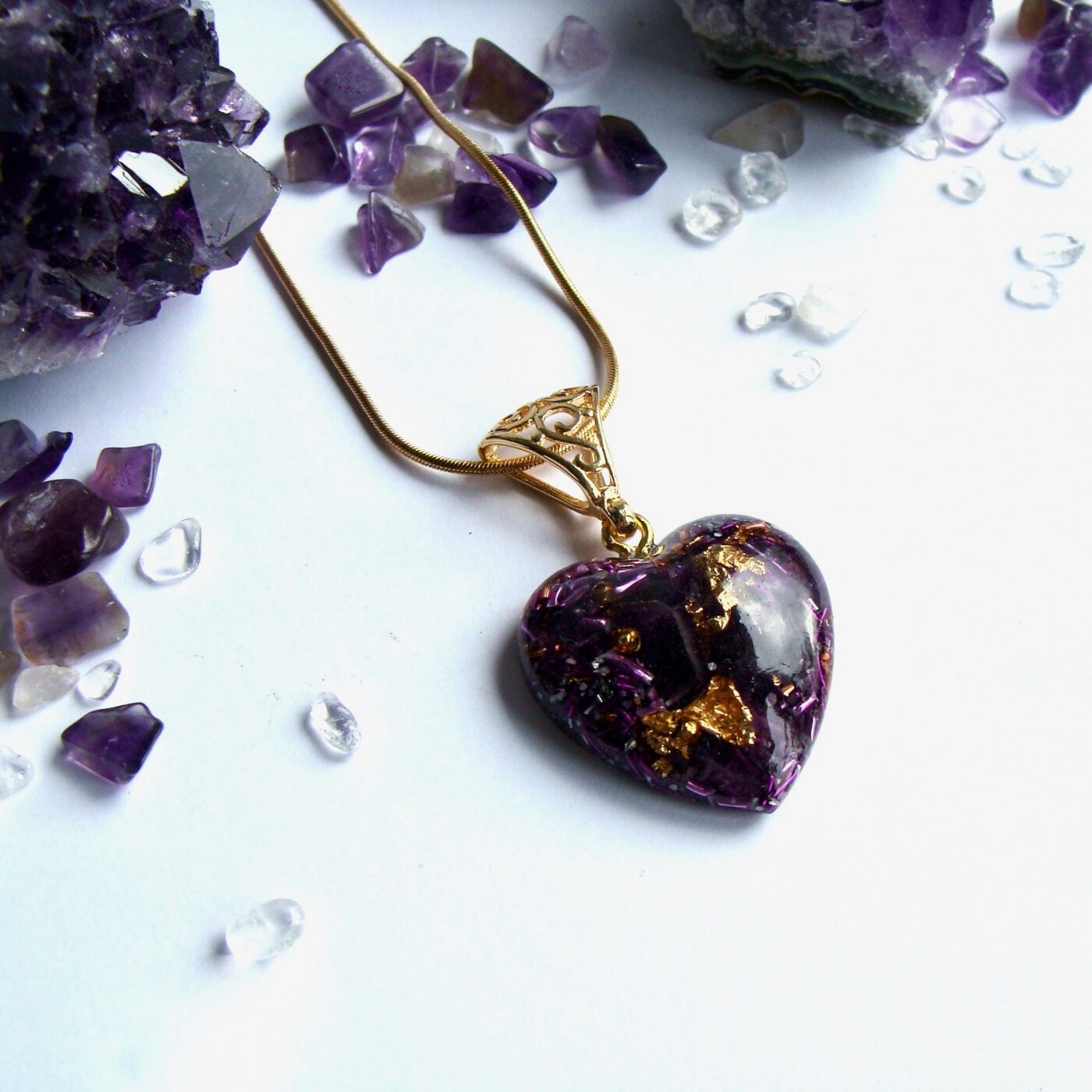 Pendentif orgonite coeur améthyste new