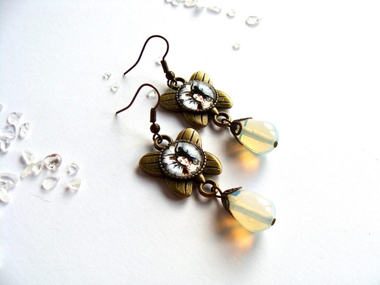 Boucles D'oreilles Pendantes Opalite - Plaqué Argent - Dormeuses - L'Île Au Trésor - Neuves - France