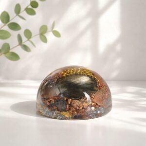 Orgonite demi sphère quartz rose et labradorite