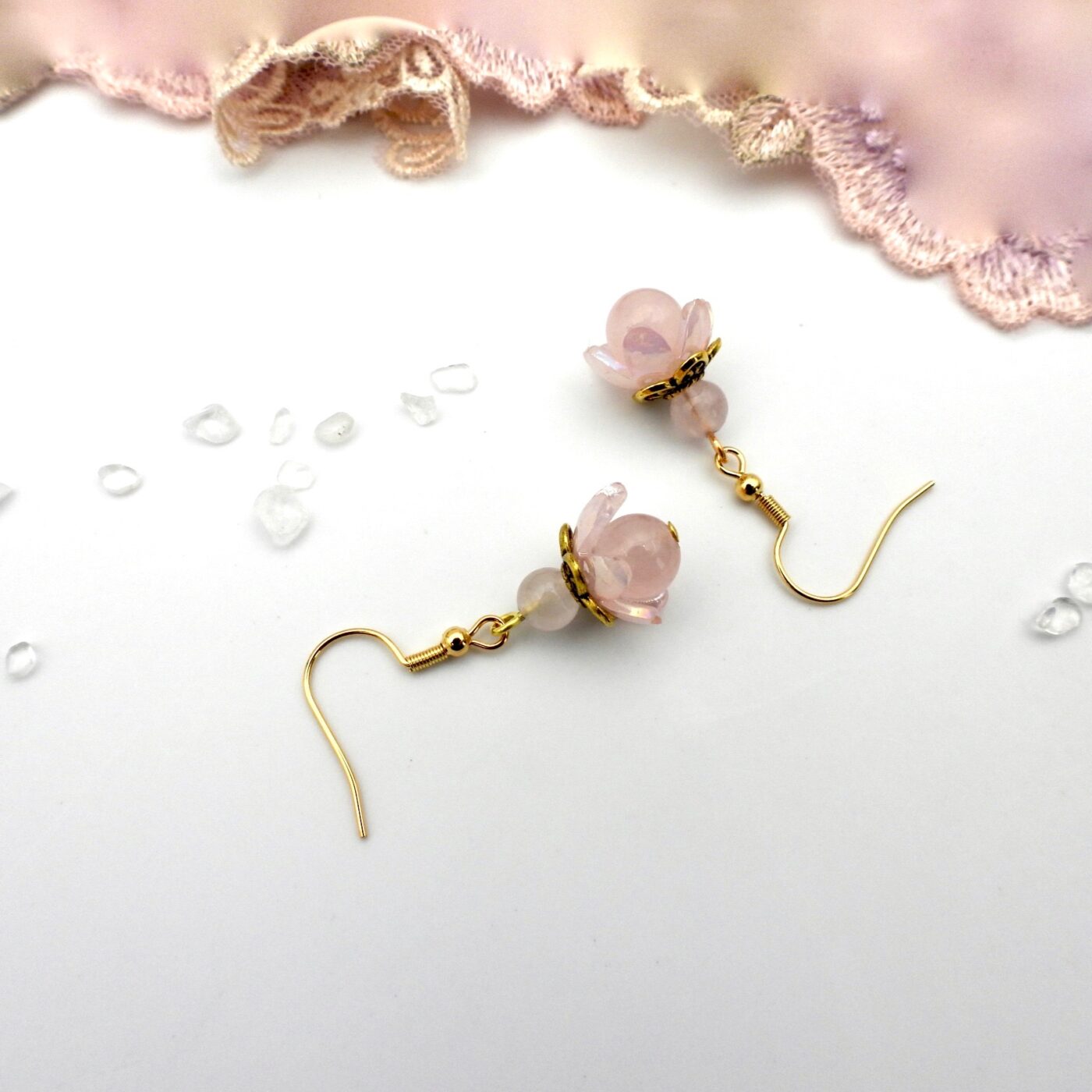 Boucles d'oreilles fleurs gemmes