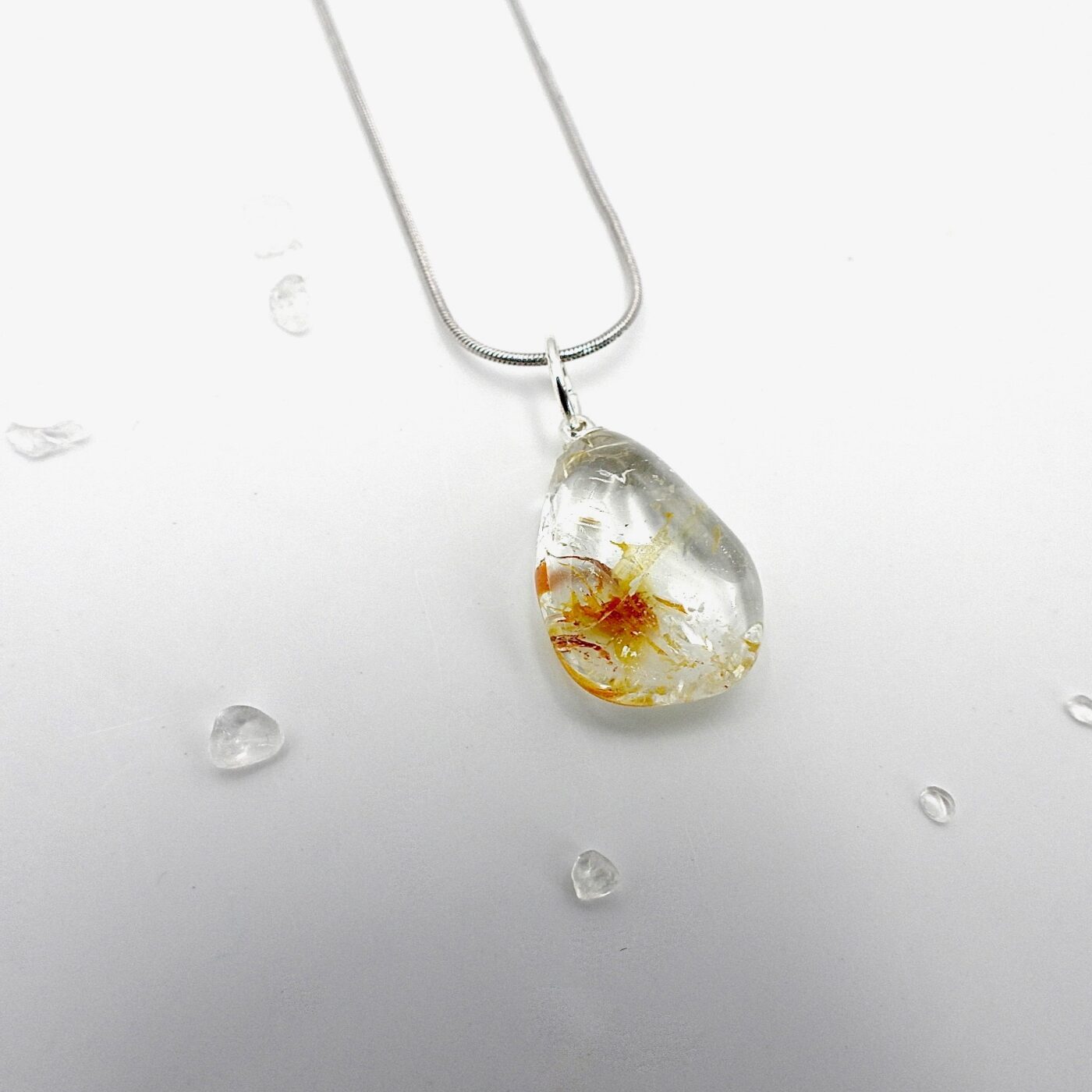 Pendentif en topaze naturelle