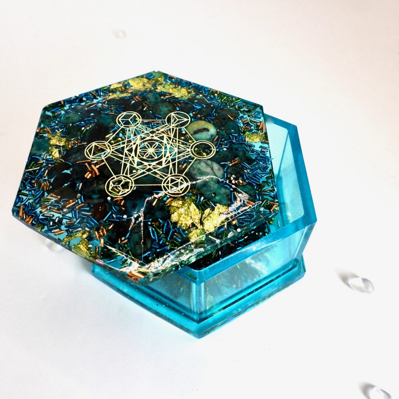Boîte orgonite Métatron chrysocolle