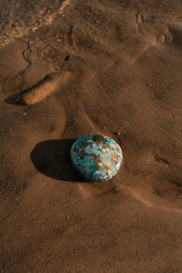 Orgonite galet Régénération