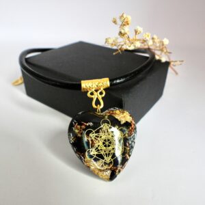 Pendentif orgonite coeur new shungite Métatron