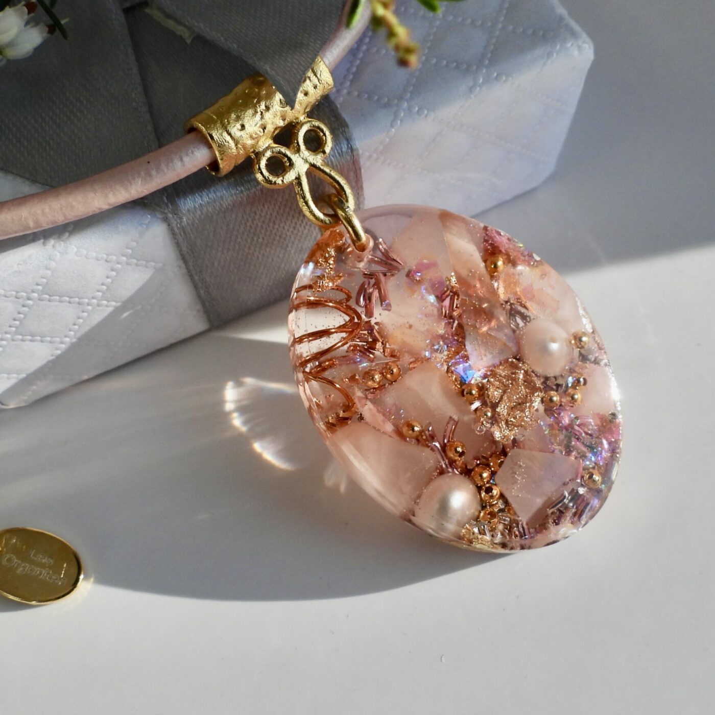 Pendentif orgonite ovale Emotions