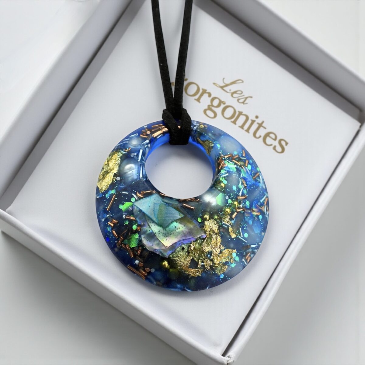 Pendentif galet percé Profondeurs Océanes