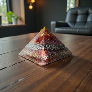 Orgonite pyramide quartz cerise